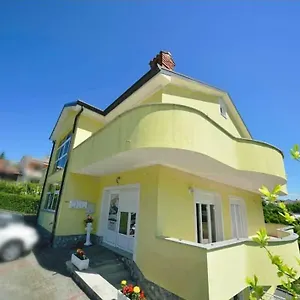  Apartment Mrkonja