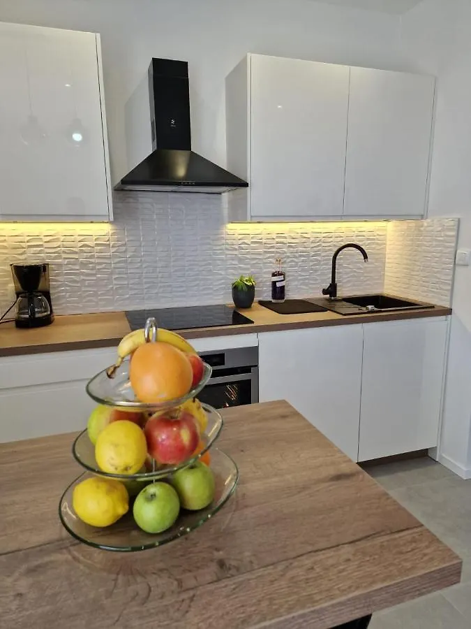 Apartment Lori Matulji 0*,  Croatia